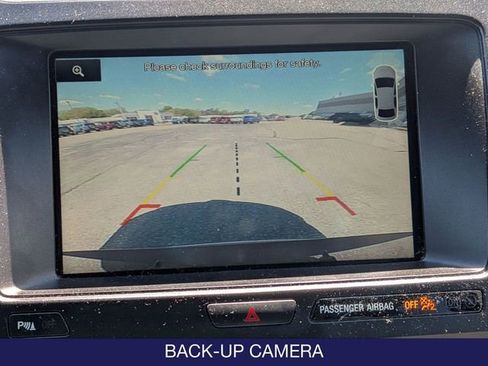 Used 2016 Ford Explorer XLT w/ Equipment Group 202A AWD/4WD image 23