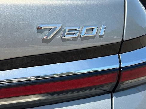 Used 2023 BMW 760i xDrive AWD/4WD image 11