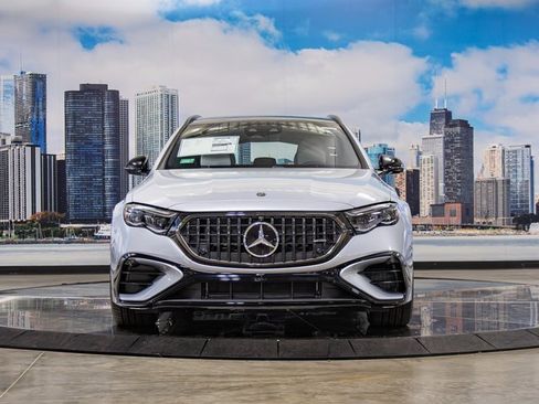 New 2026 Mercedes-Benz E 53 AMG 4MATIC Sedan image 3