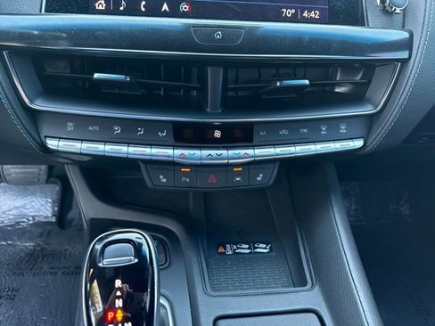 Certified 2022 Cadillac CT5 Luxury w/ Sun And Sound Package image 18