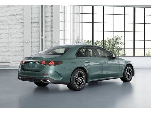 New 2026 Mercedes-Benz E 450 4MATIC Sedan image 21