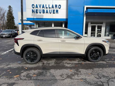 New 2026 Chevrolet Trax ACTIV image 4