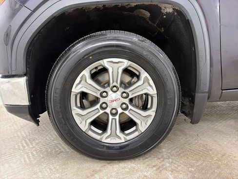Used 2025 GMC Sierra 1500 SLT RWD image 13