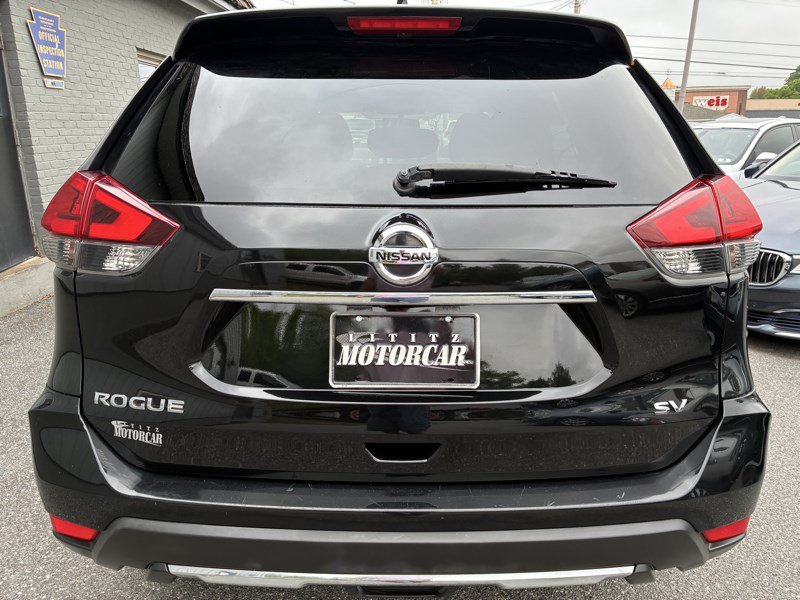 Used 2018 Nissan Rogue SV FWD image 5