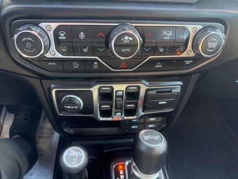 Certified 2022 Jeep Wrangler Unlimited Sport image 19