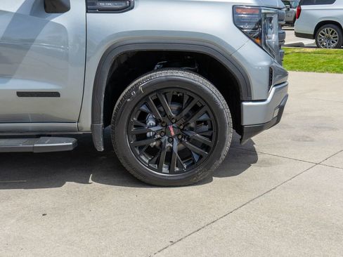 New 2026 GMC Sierra 1500 Elevation w/ Preferred Package AWD/4WD image 32