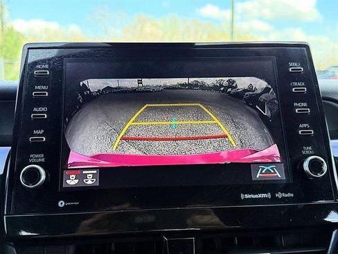 Used 2022 Toyota Camry XSE image 38