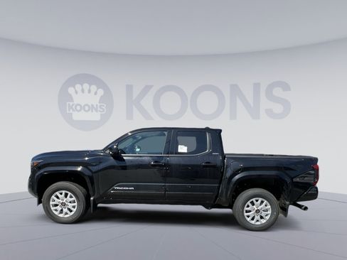 New 2025 Toyota Tacoma SR5 image 2