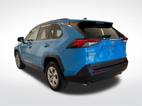 Used 2019 Toyota RAV4 LE w/ All Weather Liner Package AWD/4WD image 2