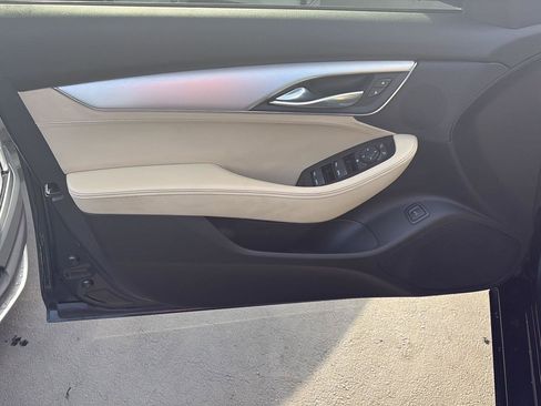 Used 2021 Cadillac CT5 Luxury image 18