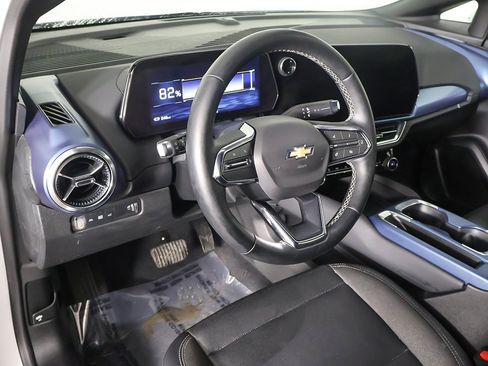 Used 2024 Chevrolet Equinox EV LT image 26