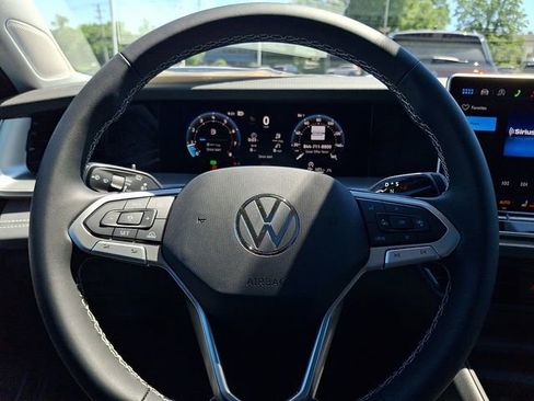 New 2026 Volkswagen Tiguan SE AWD/4WD image 10
