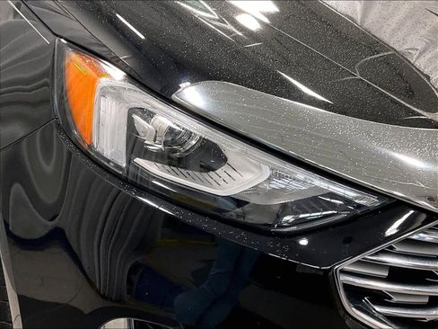 Used 2022 Ford Edge SEL w/ Convenience Package AWD/4WD image 32