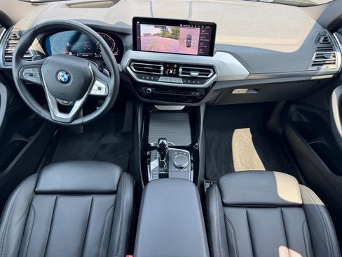 Used 2024 BMW X4 xDrive30i w/ Premium Package AWD/4WD image 11