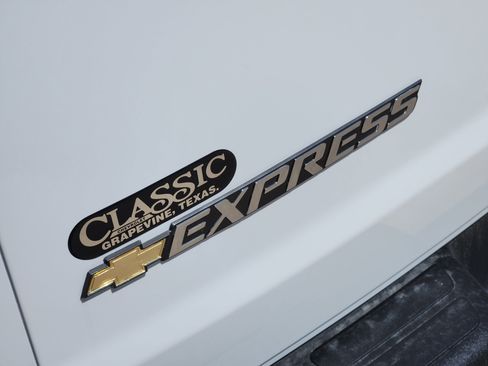 New 2025 Chevrolet Express 2500 w/ Driver Convenience Package image 8