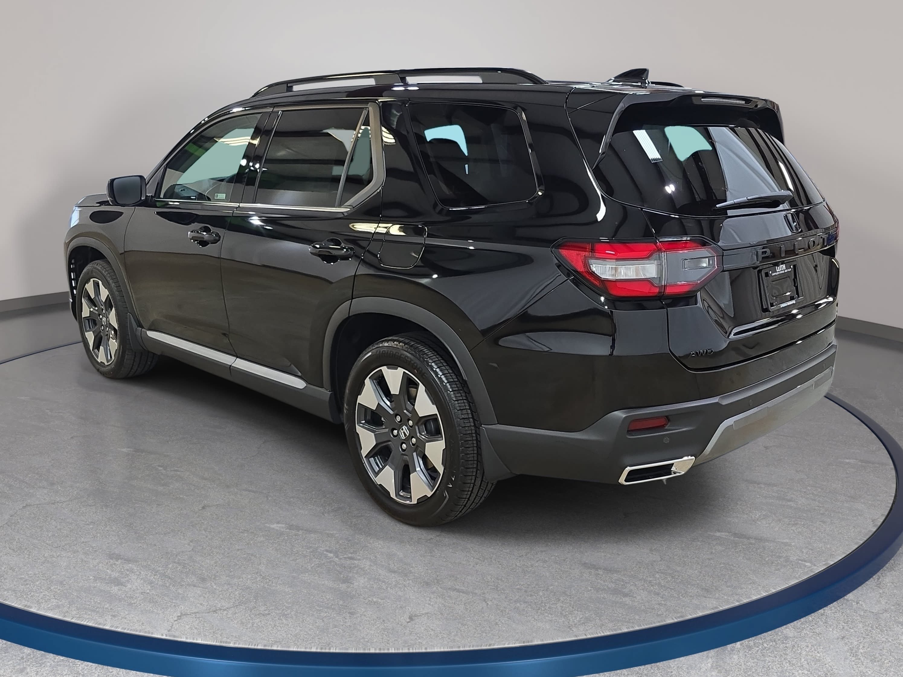 New 2026 Honda Pilot Elite image 8