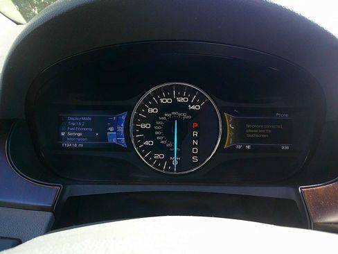 Used 2013 Ford Edge Limited AWD/4WD image 9