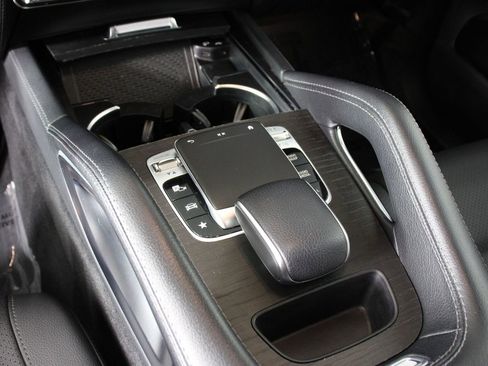 Used 2020 Mercedes-Benz GLE 350 4MATIC image 18