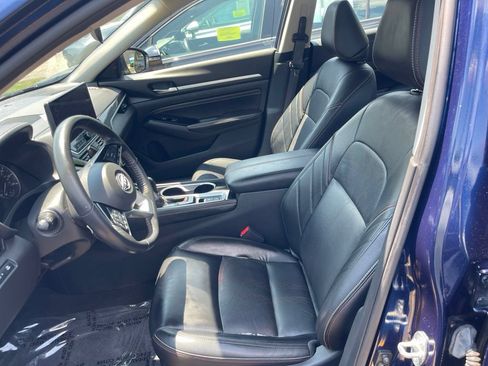 Certified 2023 Nissan Altima 2.5 SR w/ SR Premium Package AWD/4WD image 16