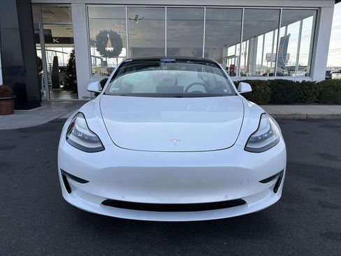 Used 2019 Tesla Model 3 Long Range image 2