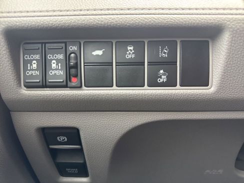 Used 2019 Honda Odyssey EX-L image 11