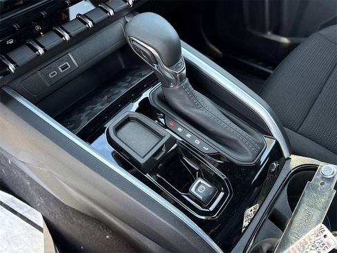 New 2026 Chevrolet Colorado LT image 19