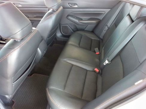 Used 2019 Nissan Altima 2.5 SR w/ SR Premium Package FWD image 18