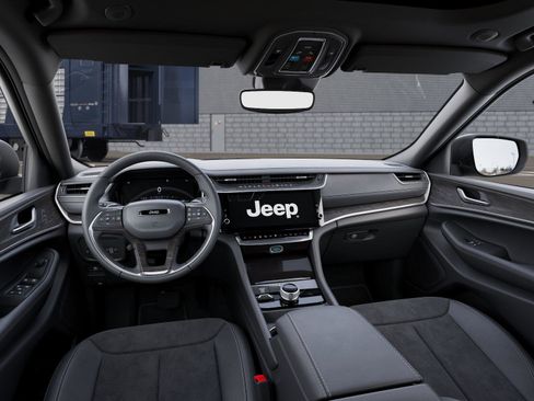 New 2026 Jeep Grand Cherokee Altitude AWD/4WD image 8