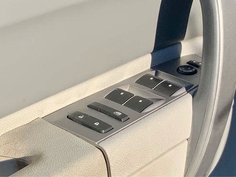 Used 2012 Chevrolet Silverado 2500 W/T image 40