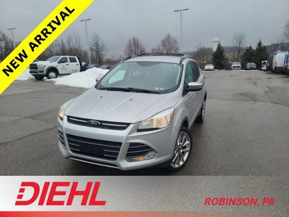 Used 2016 Ford Escape SE w/ SE Chrome Package