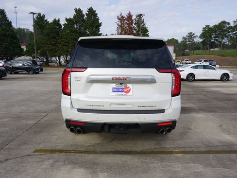 Used 2022 GMC Yukon Denali image 25