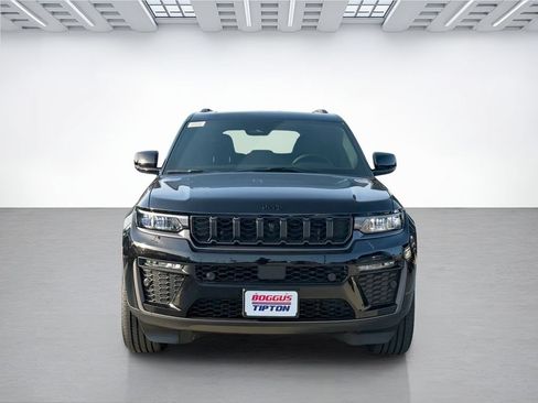 New 2026 Jeep Grand Cherokee Limited AWD/4WD image 7