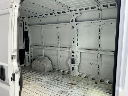 Used 2023 RAM ProMaster 2500 FWD image 20