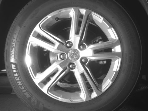 Used 2024 GMC Terrain SLE image 15