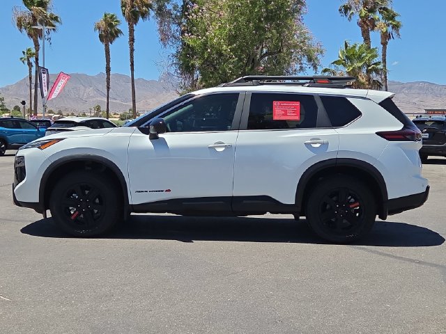 Used 2026 Nissan Rogue SV AWD/4WD image 13