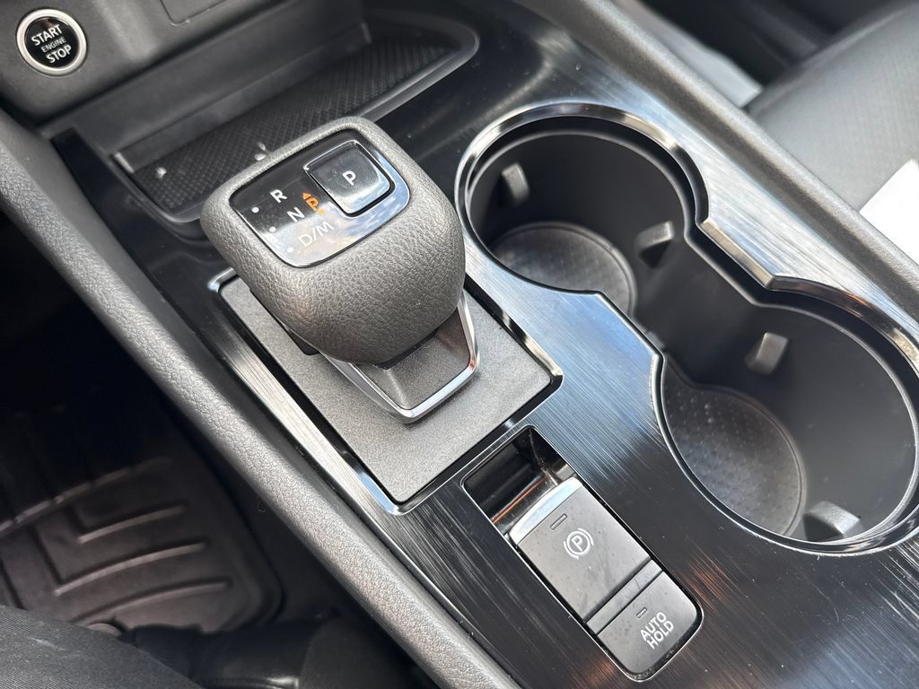 Used 2022 Nissan Rogue SV w/ SV Premium Package FWD image 20