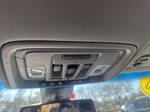 Used 2020 Chevrolet Silverado 1500 LTZ w/ LTZ Premium Package image 29