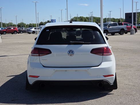 Used 2018 Volkswagen GTI Autobahn FWD image 15