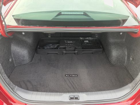 New 2026 Nissan Altima 2.5 SV FWD image 13