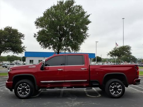 Used 2024 Chevrolet Silverado 2500 High Country w/ Technology Package AWD/4WD image 10