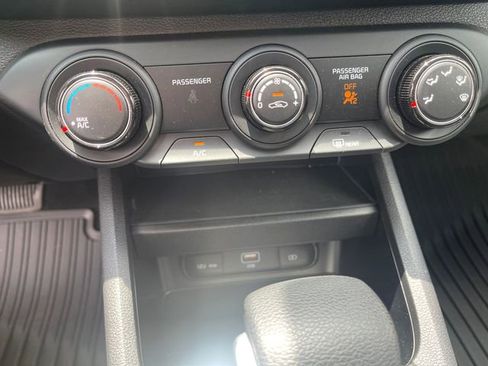 Used 2024 Kia Forte LXS image 12