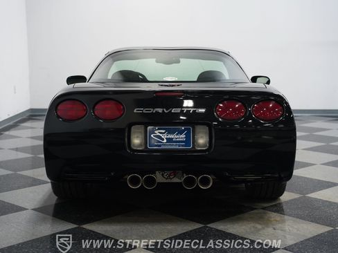 Used 2001 Chevrolet Corvette Coupe w/ Preferred Equipment Group2 RWD image 24