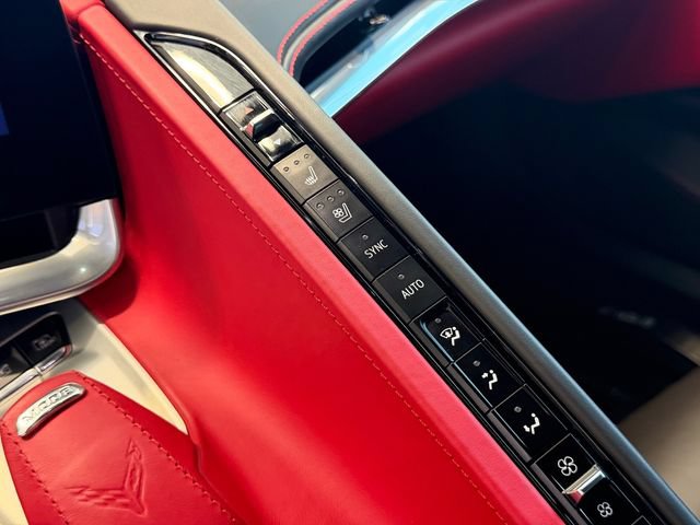 Used 2020 Chevrolet Corvette Stingray Premium Cpe w/ 3LT Preferred Equipment Group RWD image 31