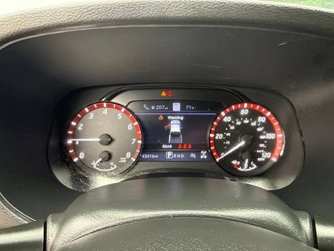 Used 2024 Nissan Frontier PRO-4X w/ Technology Package AWD/4WD image 21