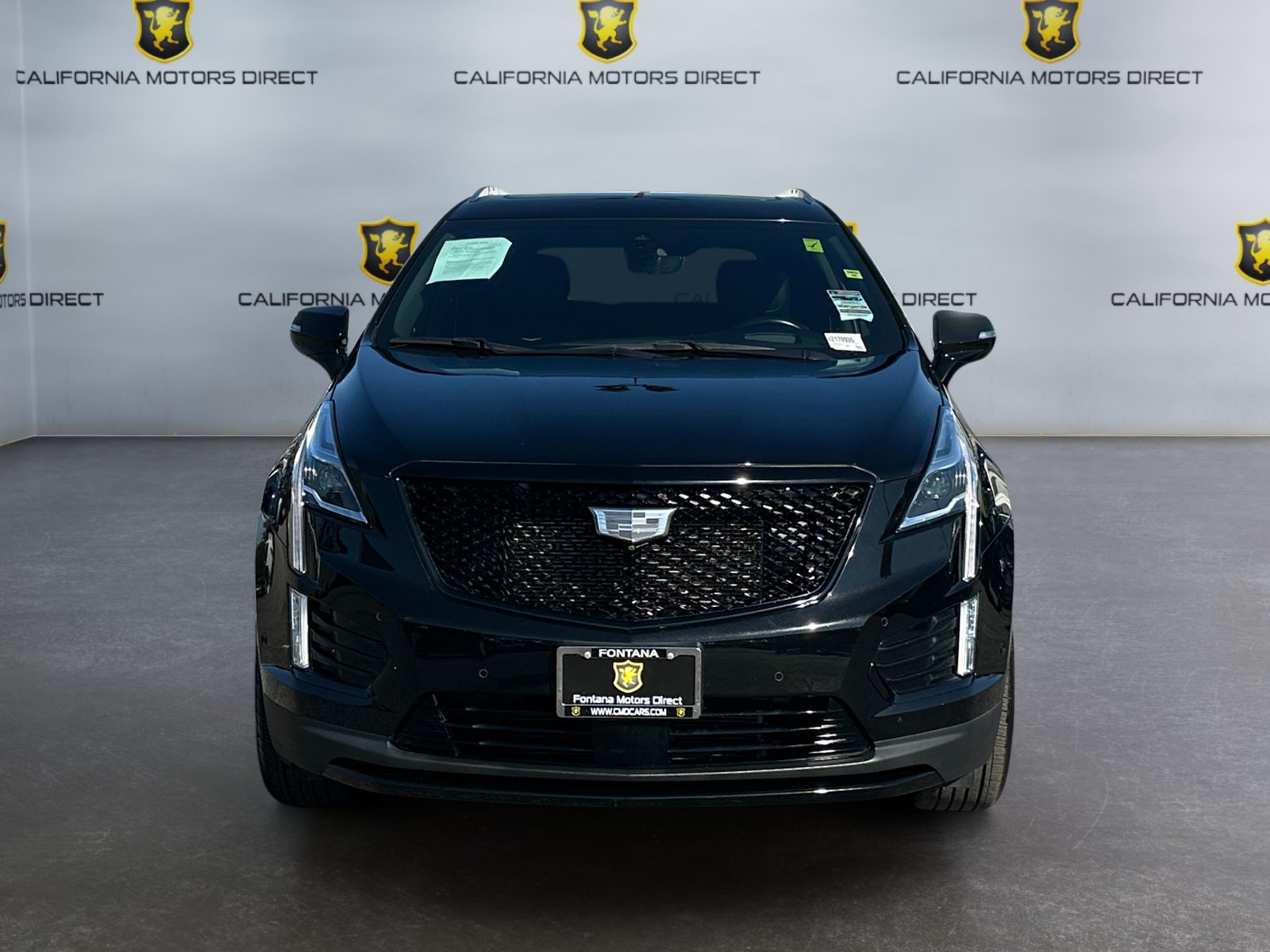 Used 2022 Cadillac XT5 Premium Luxury w/ LPO, ONYX Package FWD image 8