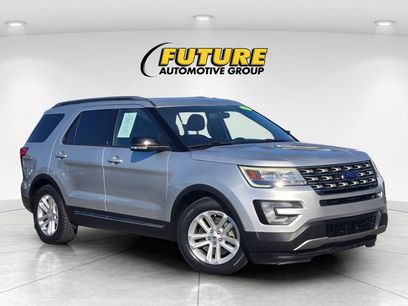Used 2017 Ford Explorer XLT w/ Equipment Group 201A