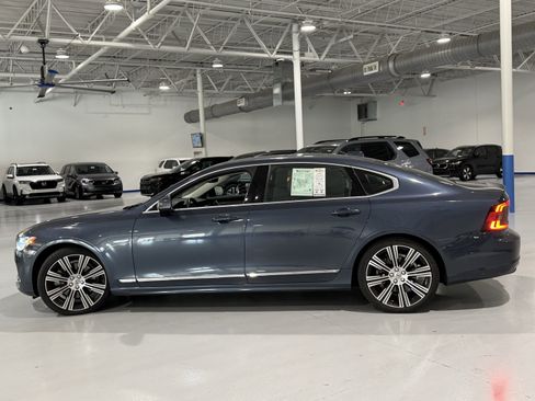 Used 2023 Volvo S90 B6 Ultimate w/ Protection Package Premier image 16