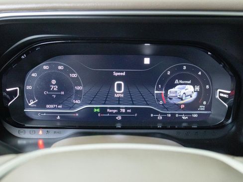 Used 2022 GMC Yukon Denali image 17