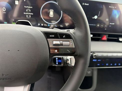 New 2026 Hyundai Ioniq 5 SE AWD/4WD image 18
