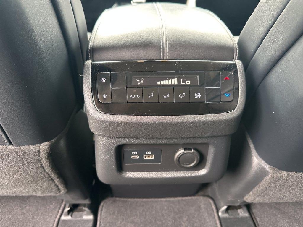 Used 2023 INFINITI QX60 Pure FWD image 28
